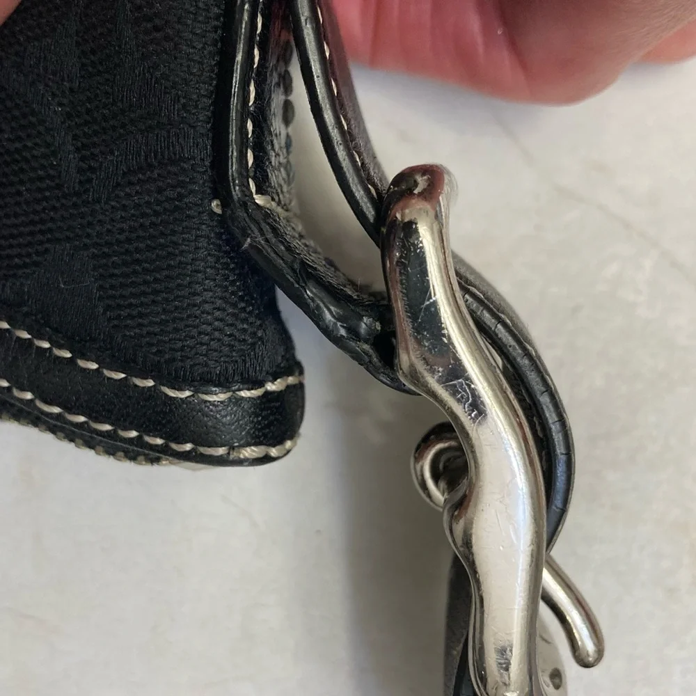Coach 9362 black Signature Leather Slim Crossbody Shoulder Bag